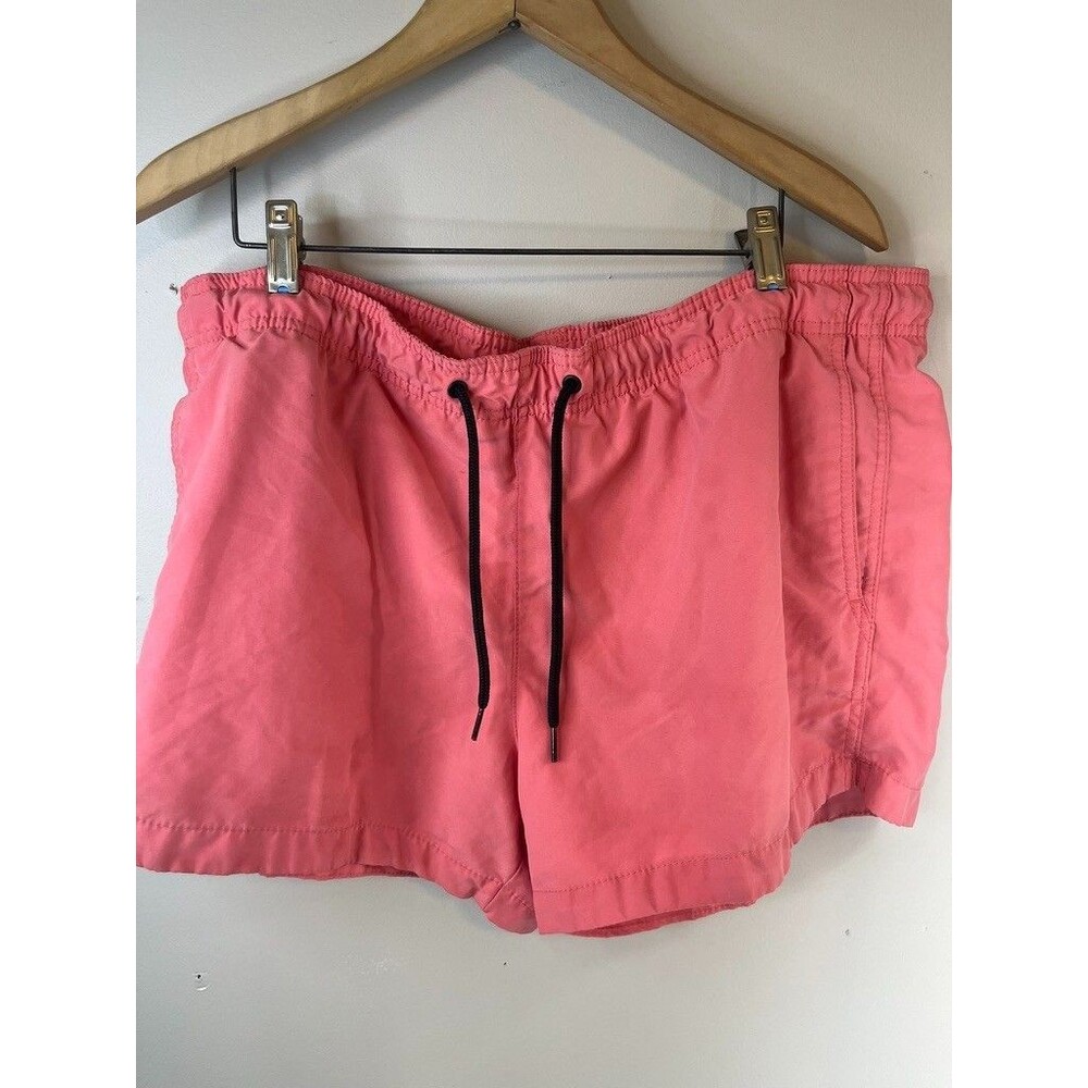 H&M Men’s Shorts - Size Large - Coral Pink - Mesh Lined - Pockets